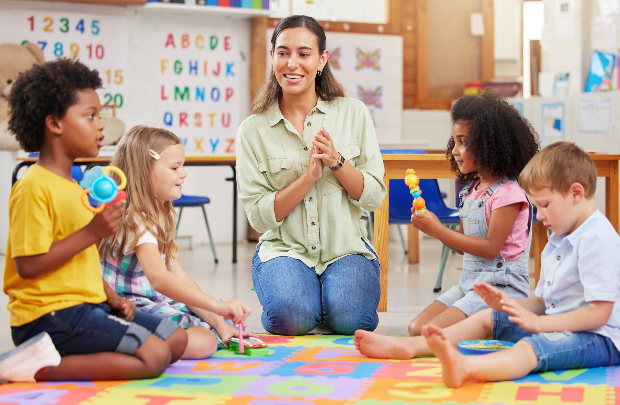Childcare Careers Guide: Child Daycare Assistant Jobs, Daycare Centers, and Childcare Opportunities Near You